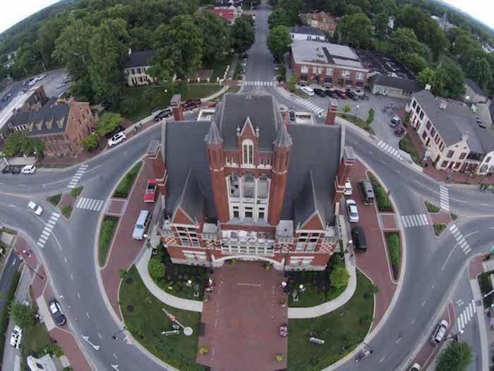 Bourbon Manor Bed & Breakfast Inn Bardstown Extérieur photo